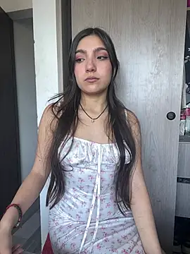 Soffy 20 online show from April 30, 5:40 pm