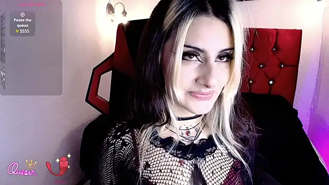 aliceinflames online show from May 12, 10:16 pm