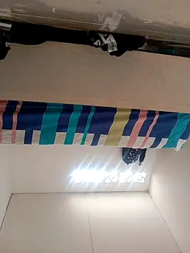 nikiselena online show from April 24, 1:36 pm