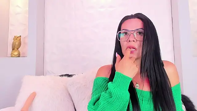 DannaPerea online show from April 21, 2:51 am