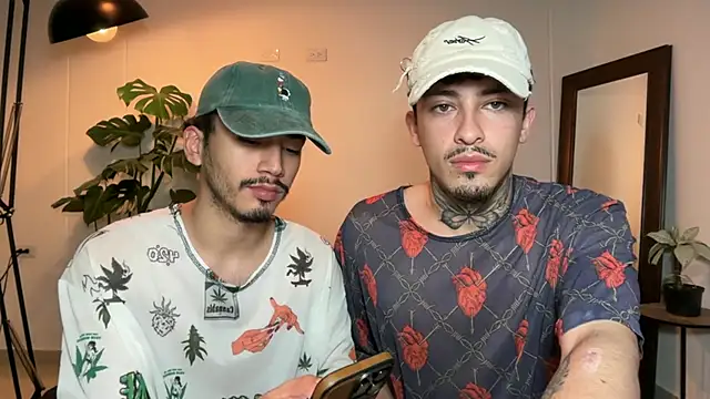 Noah and Steven online show from June 13, 2:53 am