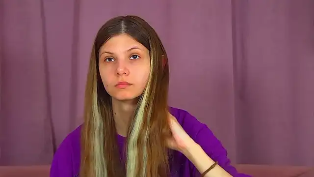 AudreyBarlov online show from April 29, 7:44 am