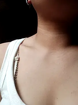 velira- online show from April 20, 8:06 am