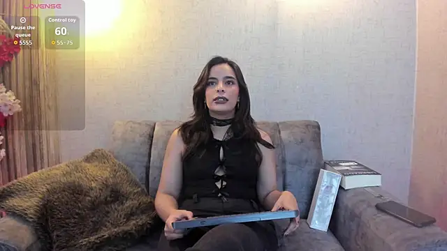 ShantalBr online show from July 25, 3:13 am
