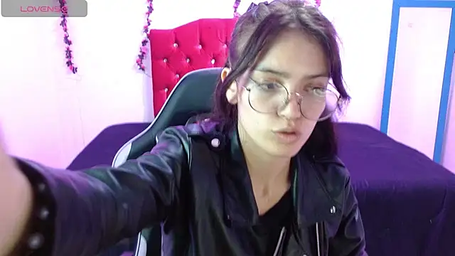jaide16092020 online show from May 15, 8:55 pm