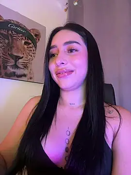 IsabellaNoir  online show from May 11, 10:18 pm