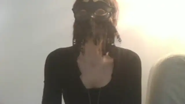 HelenTiAscolta online show from May 13, 4:24 pm