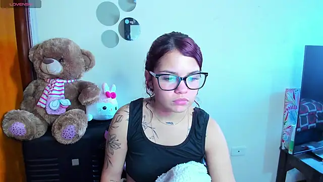 angelina 77 online show from May 6, 6:23 pm