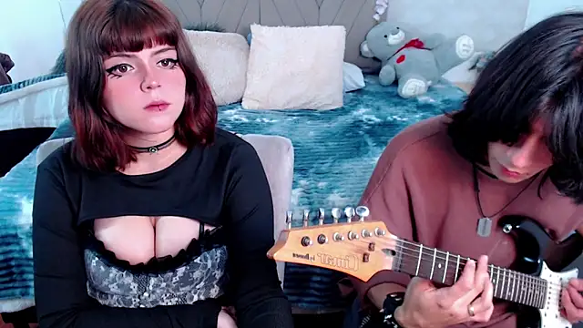 raven n matt online show from May 5, 3:09 am