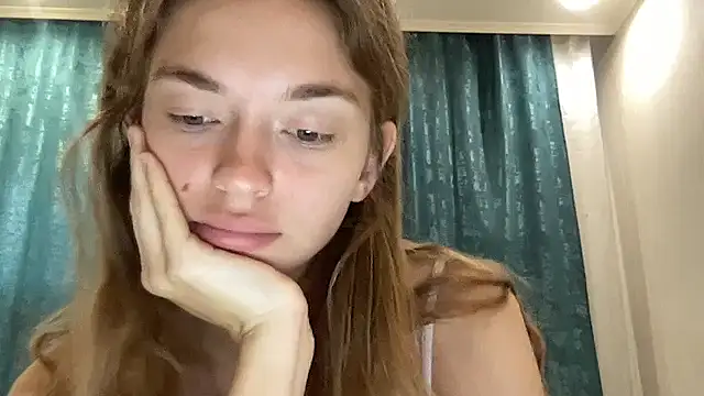MonaNox online show from August 6, 7:15 am
