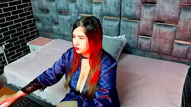 TaliaSkyx21 online show from July 27, 10:29 pm