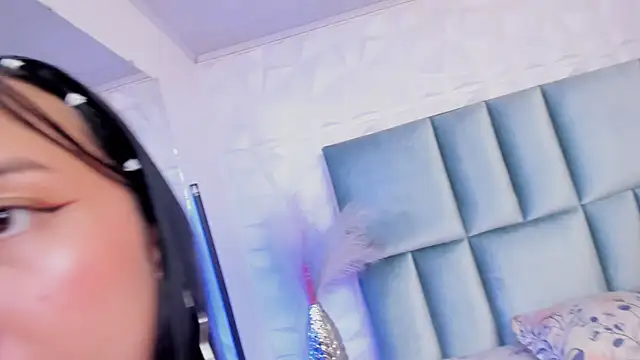 EmmyCastillo online show from July 28, 12:48 pm