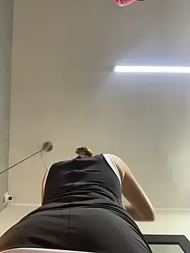 GabrielaPortmans online show from May 18, 2:54 am