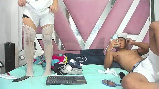 KevCokk online show from July 20, 4:09 pm