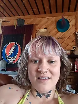 RosieSwitchBitch online show from May 5, 3:48 pm