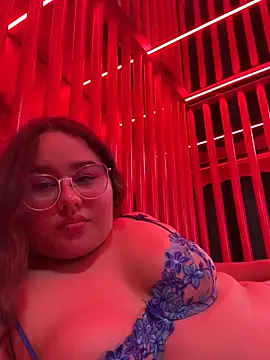 sharaa miller online show from April 28, 2:27 am