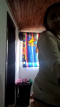 Ladymilf12 online show from July 9, 1:46 pm