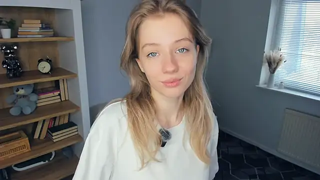 ShizueGattison online show from April 27, 9:39 am