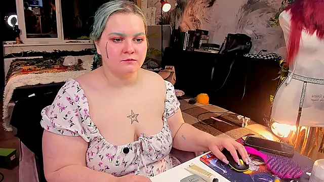 Amelia Skyee online show from July 24, 8:49 pm