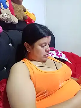 Samantha Kieran online show from June 8, 1:28 am
