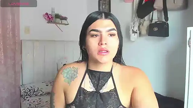 Melinabitchxx online show from May 15, 2:09 pm