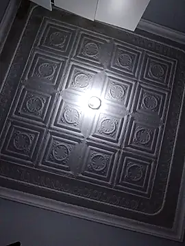 sexy youngMamacita online show from April 28, 10:13 pm