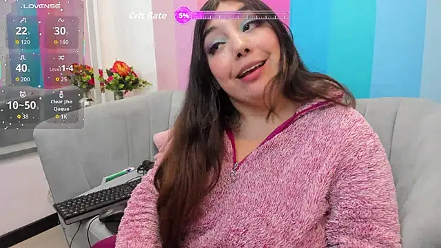 RoxanneDiaz online show from June 9, 11:59 pm