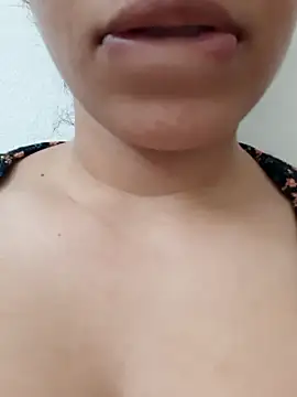 sososix56 online show from July 6, 2:44 pm