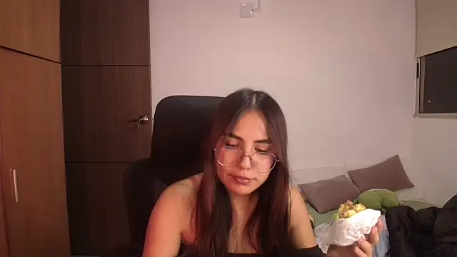 abbyyandmaxx online show from June 14, 3:19 am