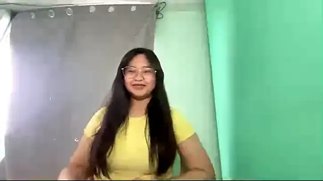 RobbinBernand online show from May 4, 12:03 am