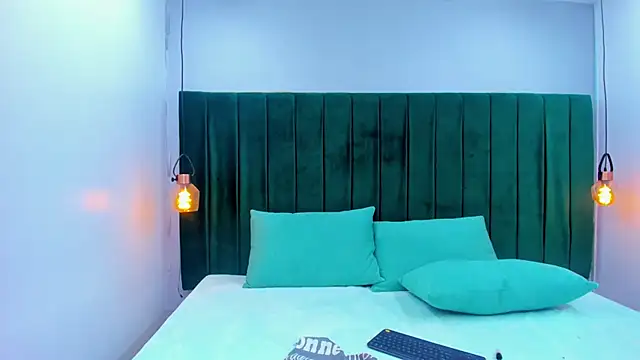 Amber-Hornny- online show from April 29, 5:30 pm