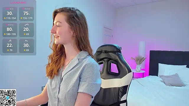 Valenora1 online show from June 19, 11:46 am