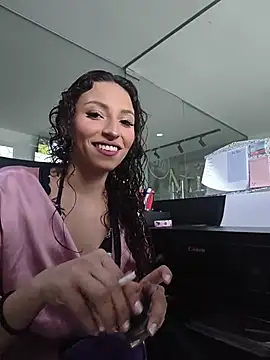 ANAMARIAMD online show from June 15, 8:53 pm