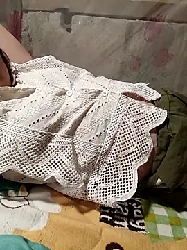 ABCKUTE20 online show from June 11, 2:47 pm