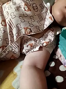 ABCKUTE20 online show from June 17, 3:46 pm