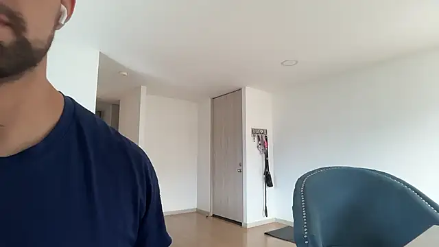 exclusivecouple69 online show from July 5, 8:25 pm
