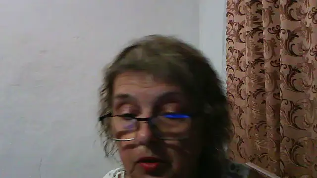 ElizabethGorden online show from August 5, 5:41 pm