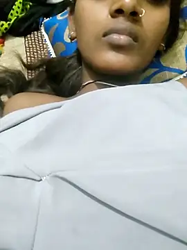 hotstudentkhusboo online show from June 14, 12:49 pm