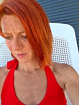 PoppyBoop online show from June 26, 1:45 pm