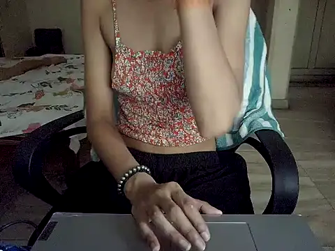 Sexyrossy7 online show from May 31, 6:09 pm