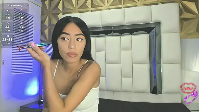 peyton luoise27 online show from May 11, 12:18 pm