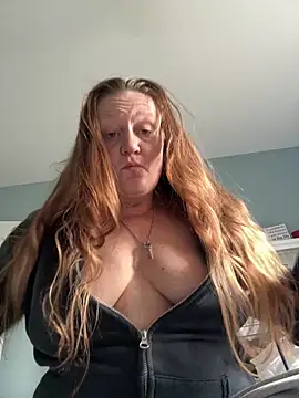 Kellilyn10 online show from May 16, 6:18 pm