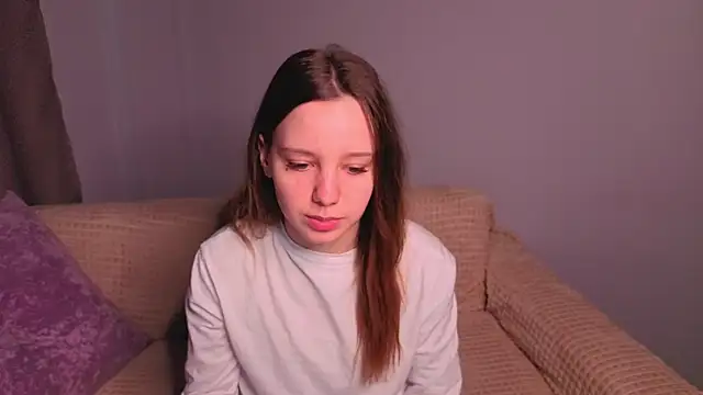 lolytaberry online show from May 31, 2:06 am