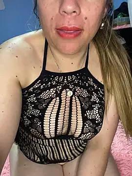 queen silvanna online show from July 9, 1:52 am