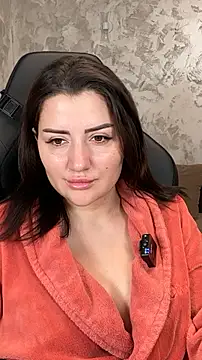 SophiePale online show from November 28, 6:05 am