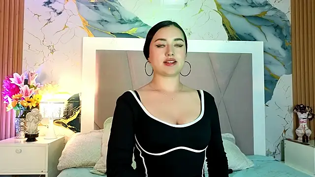 MiiaRousse  online show from June 13, 9:12 pm