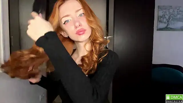 AliceServanica online show from May 12, 8:44 am