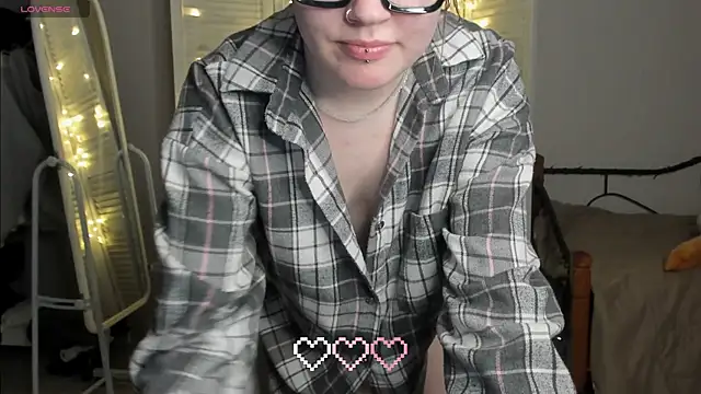 RinaSXY online show from May 17, 8:52 pm
