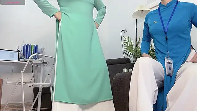 Mono-StewardessMysa online show from June 5, 6:52 am