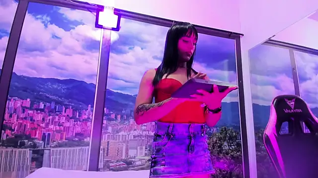 RoussJimenez online show from August 5, 2:07 am